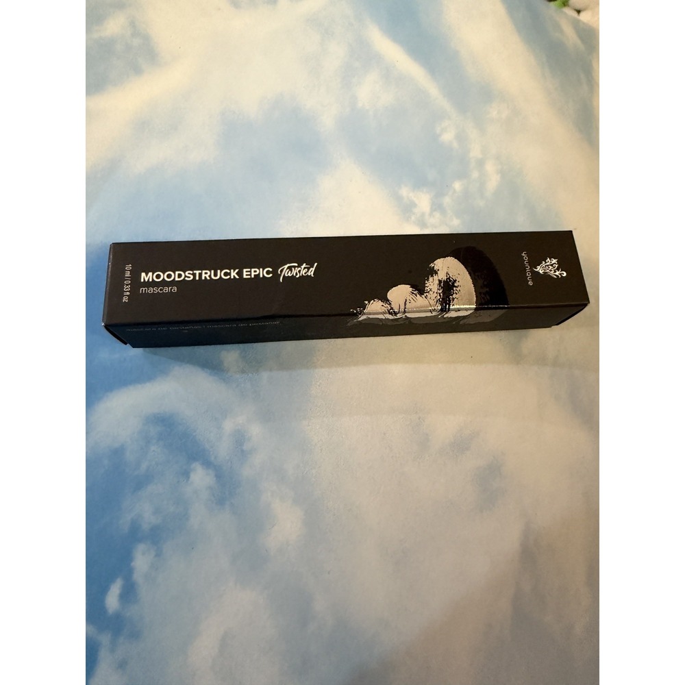 Younique Moodstruck Epic Twisted Mascara Black 0.31 fl oz 9 ml US-11102-13